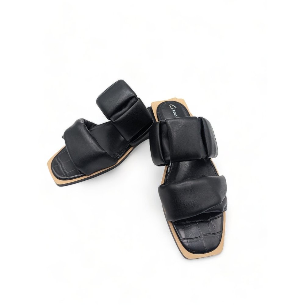 Circus By Sam Edelman Inara Women's Black Leather Slip On Sandals Size US 6 1/2
